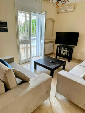 Étage de villa spacieux aux Jardins de la Soukra
